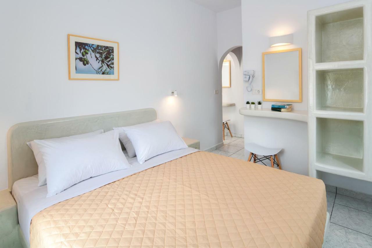Olive Tree Suites ฟิรา ภายนอก รูปภาพ